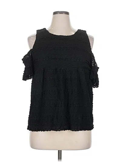 Pre-owned Max Studio Sleeveless Blouse In Black