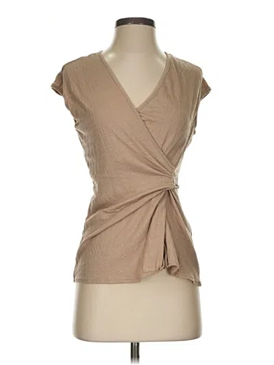 Pre-owned Max Studio Sleeveless Blouse In Tan