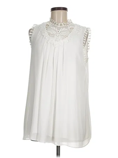 Pre-owned Max Studio Sleeveless Blouse In White