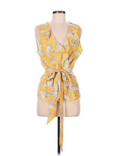 Pre-owned Max Studio Sleeveless Blouse In Yellow