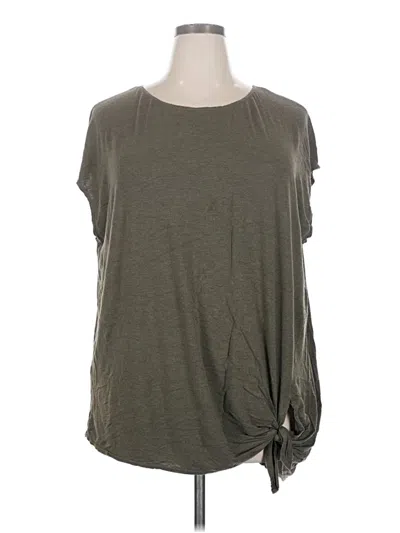 Pre-owned Max Studio Sleeveless T-shirt In Green