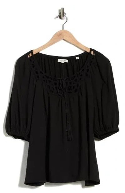 Max Studio Split Neck Puff Sleeve Top In Black