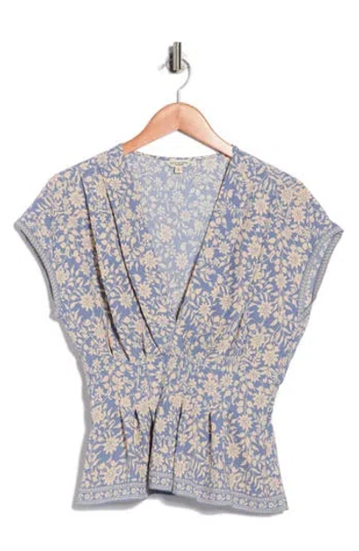 Max Studio V-neck Short Sleeve Pleated Top In Gray