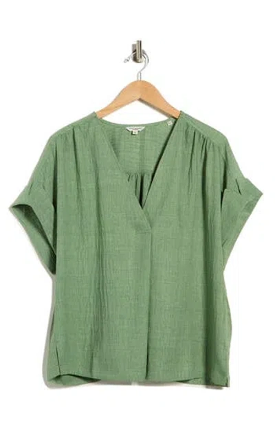 Max Studio V-neck Short Sleeve Shirt In Green
