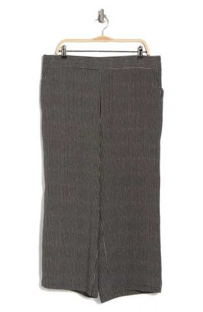 Max Studio Wide Leg Crop Crepe Pants In Black Cream Stripe