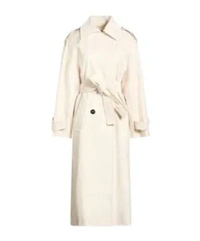 Maxco. Classic Trench Coat In White