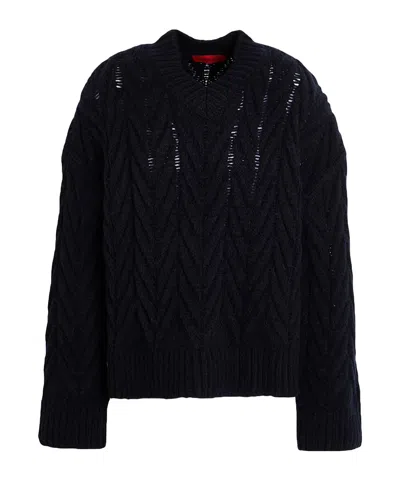 Maxco. Jumpers In Black