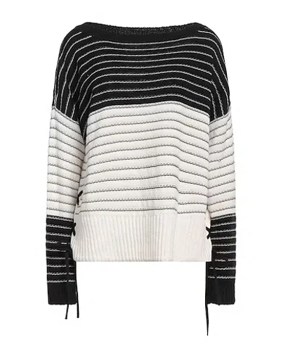 Maxco. Lightweight Striped Knit Sweater In White