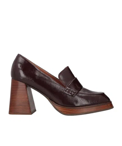 Maxco. Minimalist Square-toe Loafers In Brown