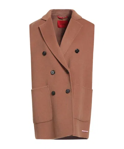 Maxco. Sleeveless Double-breasted Coat In Brown