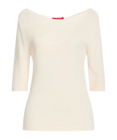 Maxco. Solid Color Lightweight Knit Sweater In White