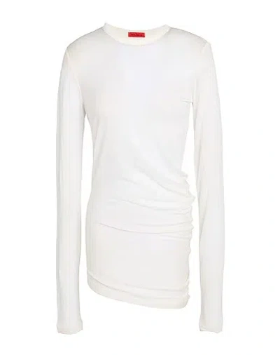 Maxco. Solid Color Long Sleeve T-shirt In White