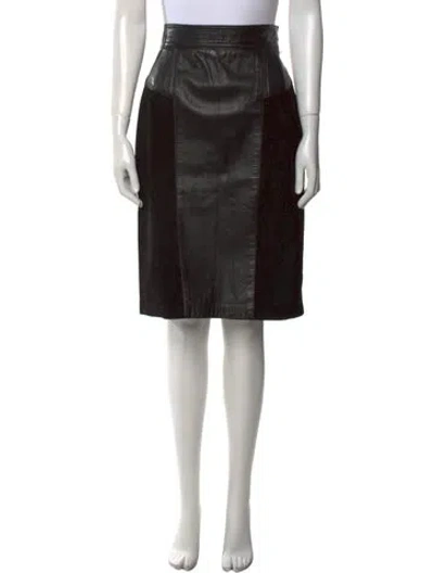 Pre-owned Maxima Leather Knee-length Skirt In Black