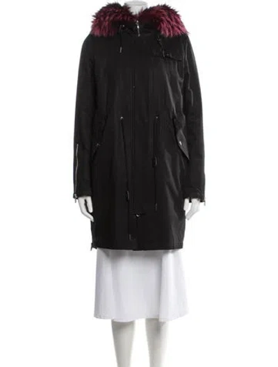Pre-owned Maximilian Parka In Black