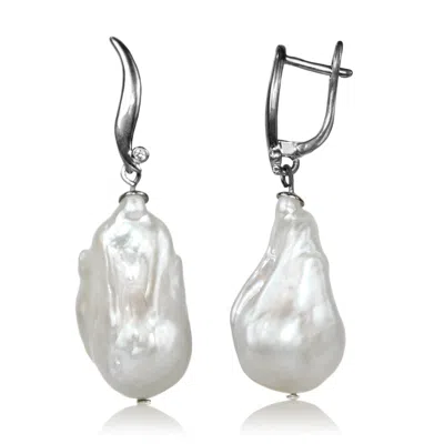 Mayfair Pearls Women's White / Silver Wave White Baroque Pearl Earrings