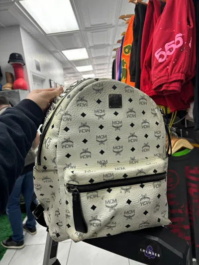 Pre-owned Mcm Backpack White
