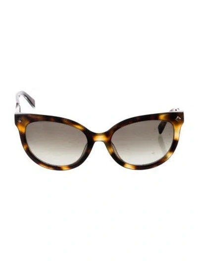 Pre-owned Mcm Cat-eye Gradient Sunglasses In Neutral
