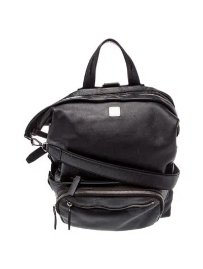 Pre-owned Mcm Leather Backpack In Black