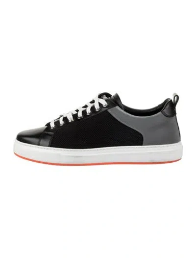 Pre-owned Mcm Leather Sneakers In Black