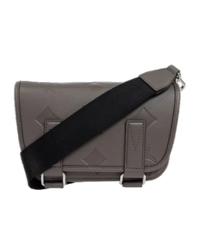 Mcm Logo Shoulder Bag In Black