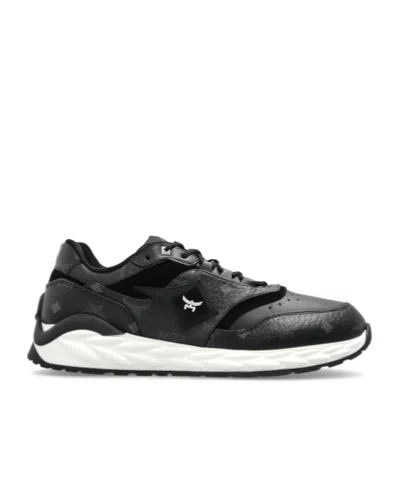 MCM ROUND-HEAD SNEAKERS