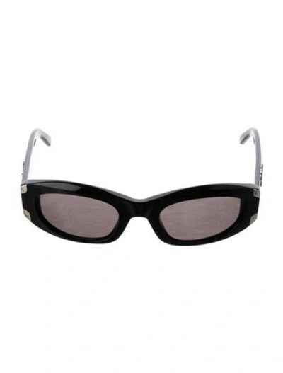 Pre-owned Mcm Square Tinted Sunglasses In Black