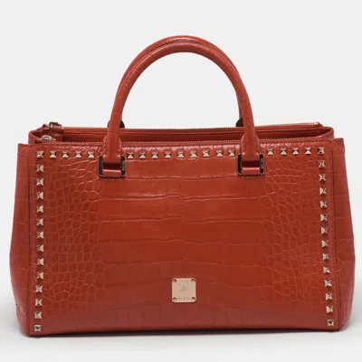 Pre-owned Mcm Studded Red Croc Embossed Leather Tote