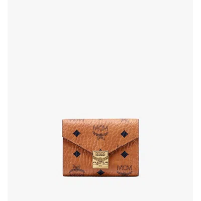 Mcm Tracy Trifold Wallet In Visetos In Green
