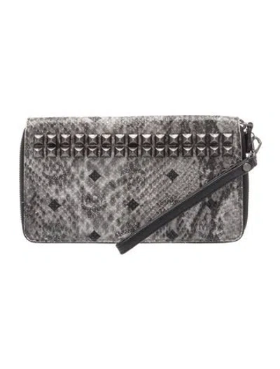 Pre-owned Mcm Visetos Clutch In Grey