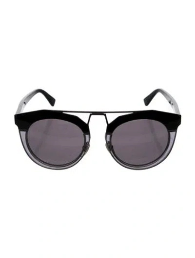 Pre-owned Mcm Wayfarer Tinted Sunglasses In Black