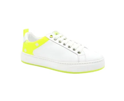 Mcm Women's White Leather Neon Green Logo Trim Low Top Sneaker (37 Eu / 7 Us)