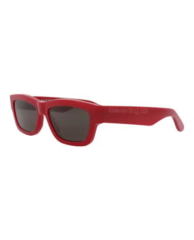 Pre-owned Mcq By Alexander Mcqueen Alexander Mcqueen Square Rectangle Sunglasses In Red Red Grey (am0419s/30014614/004)