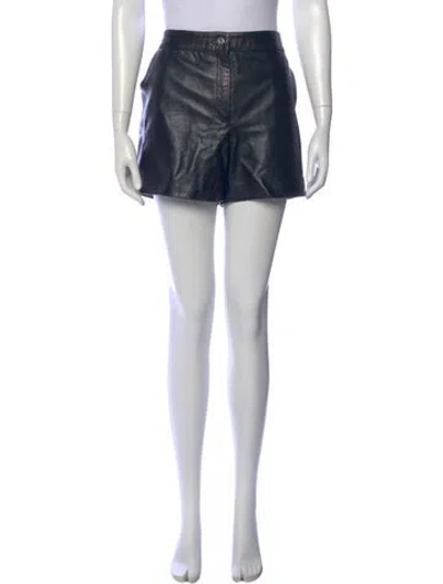 Pre-owned Mcq By Alexander Mcqueen Lamb Leather Mini Shorts In Black