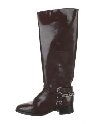 Pre-owned Mcq By Alexander Mcqueen Patent Leather Chain-link Accents Boots In Burgundy