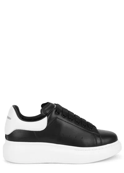 Mcqueen Alexander  Kids Oversized Leather Sneakers In Black And White