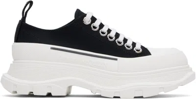 Alexander Mcqueen Black & White Tread Slick Sneakers In 1070 Black/white