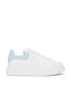 Alexander Mcqueen Alexander Mc Queen Larry Oversize Sneakers In White & Shirting Blue
