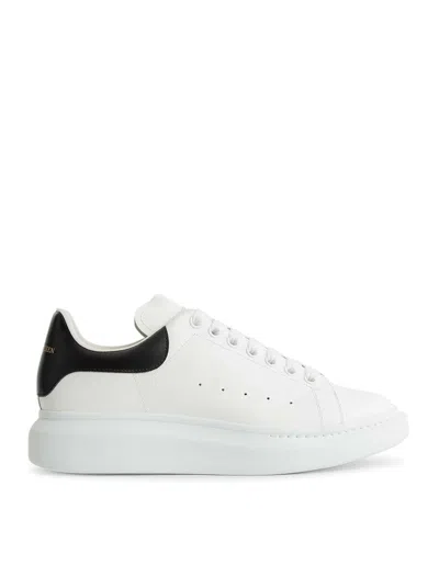 Mcqueen Trainers Shoes In White