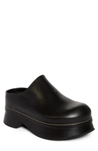 Alexander Mcqueen Mcqueen Stone Platform Clog In Black