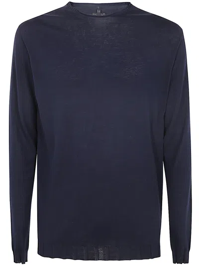 Md75 Classic Round Neck Pullover In Blue