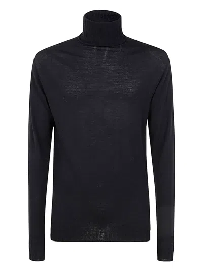 Md75 Roll-neck Jumper In Black