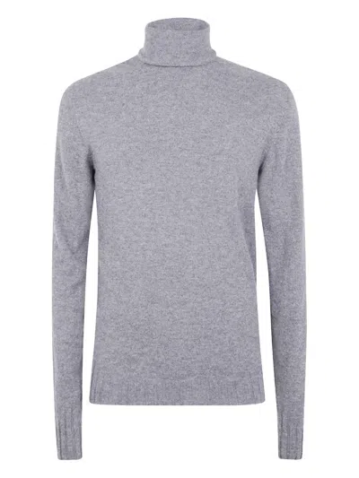 MD75 ROLL-NECK TOP