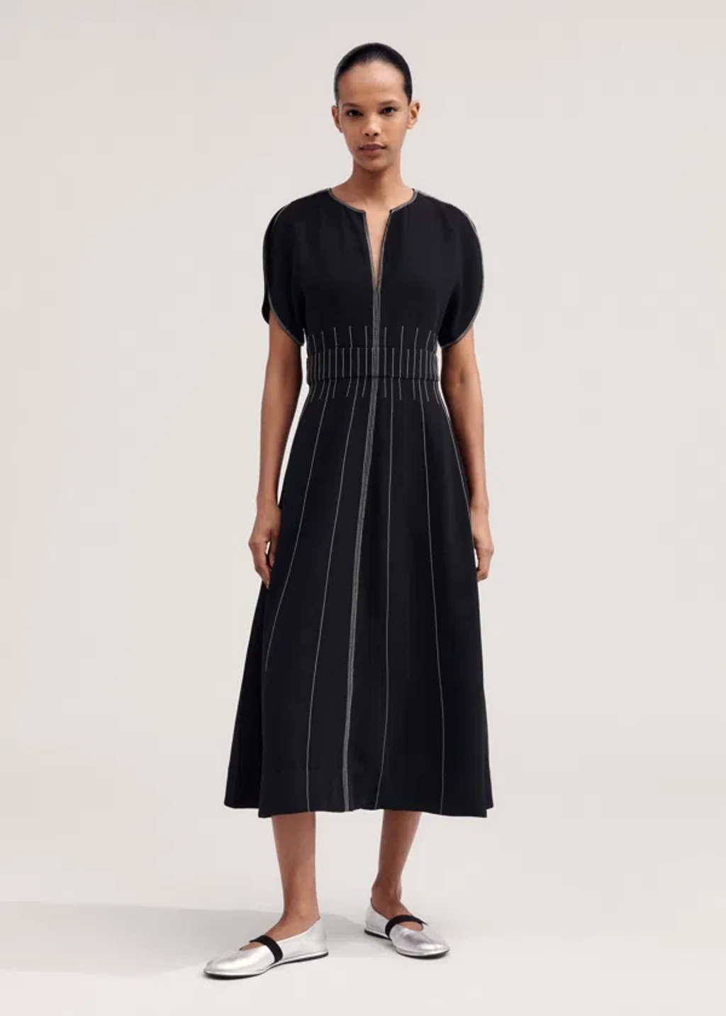 collared shirt dress midi Midi Shirt Dress in Structured Cotton Silk lapis blue / 10