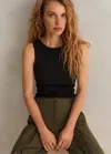 Me+em Crew-neck Ribbed Ultimate Vest In Black