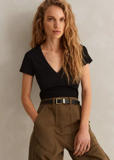 Me+em Ultimate Fitted Rib V-neck Tee In Black