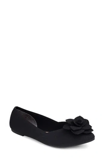 Me Too Alaya Floral Appliqué Mesh Flat In Black