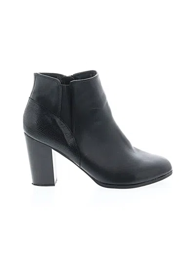 Pre-owned Me Too Ankle Boots In Black