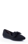 Me Too Annora Bow Pointed Toe Flat In Black