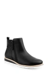 Me Too Arlow Wedge Boot Boot In Black