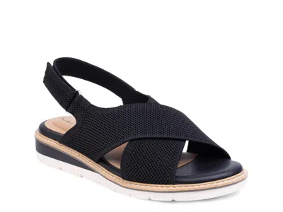 Me Too Azania Wedge Sandal In Black